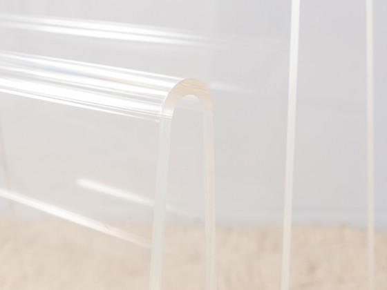 Image 1 of  Einzigartiger Kleiderständer