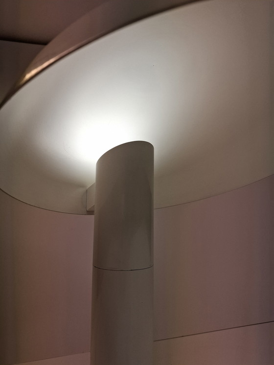 Image 1 of Tischlampe mit italienischem Design