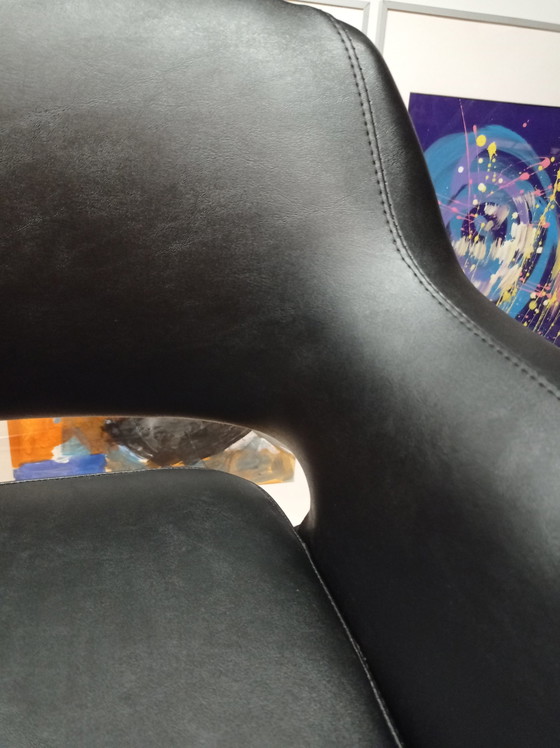 Image 1 of Cassina Olli Mannermaa Stuhl