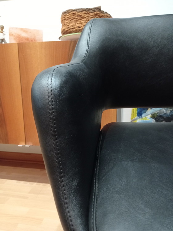 Image 1 of Cassina Olli Mannermaa Stuhl