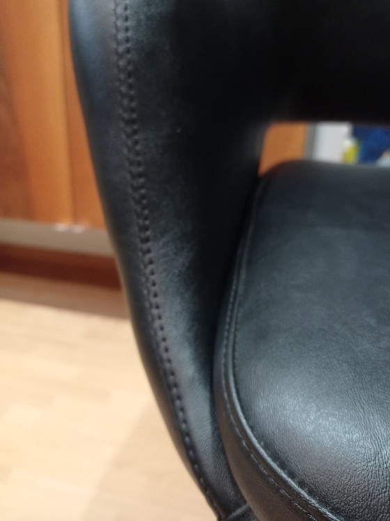 Image 1 of Cassina Olli Mannermaa Stuhl