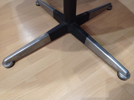 Image 1 of Cassina Olli Mannermaa Stuhl