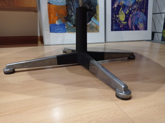 Image 1 of Cassina Olli Mannermaa Stuhl