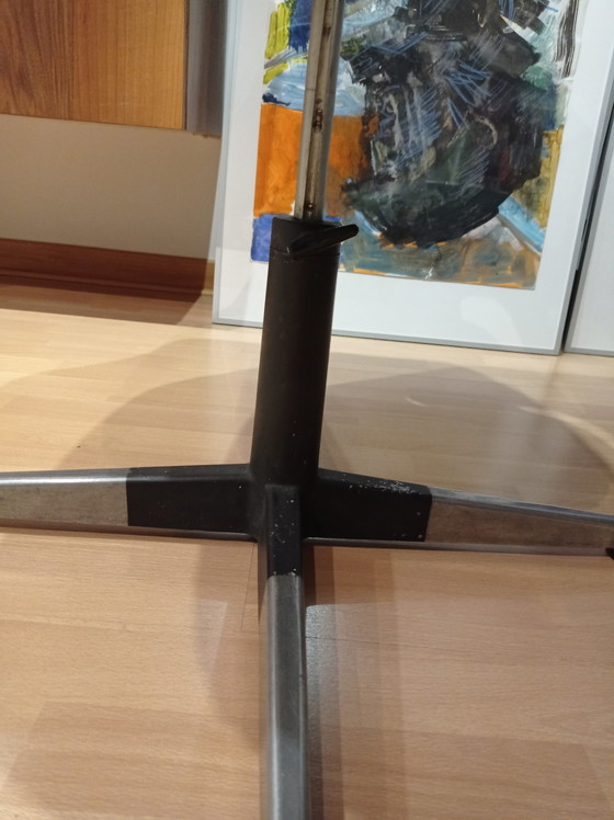 Image 1 of Cassina Olli Mannermaa Stuhl