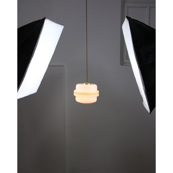 Image 1 of Mid Century Pendelleuchte aus Glas und Messing