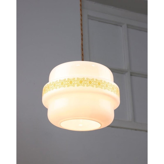 Image 1 of Mid Century Pendelleuchte aus Glas und Messing