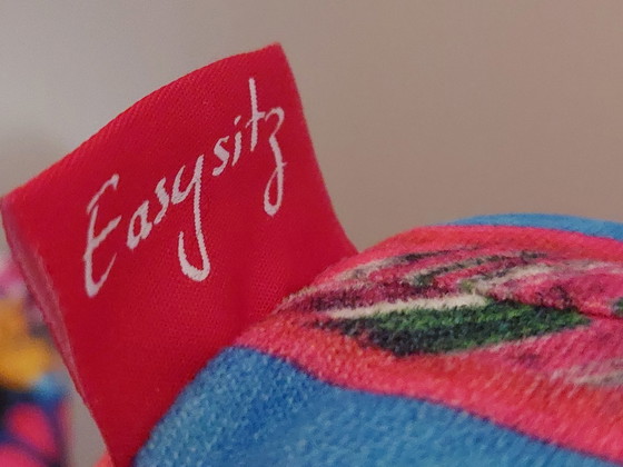 Image 1 of Easy Sitz Sofa im italienischen Design (Schlafsofa).