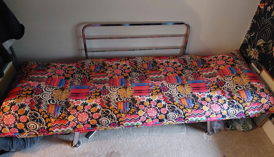 Image 1 of Easy Sitz Sofa im italienischen Design (Schlafsofa).