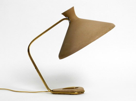 Image 1 of Außergewöhnliche große deutsche Mid Century Modern Tischlampe aus Messing und Metall