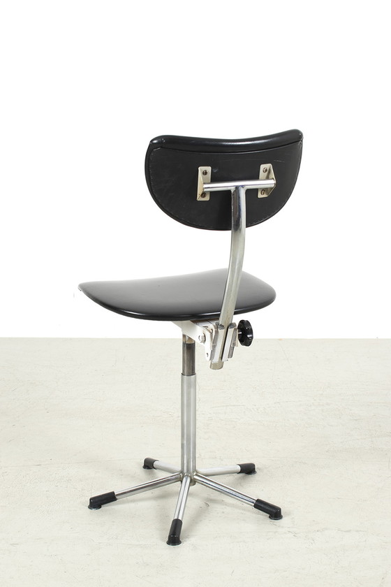 Image 1 of Bruder der weiße Bürostuhl