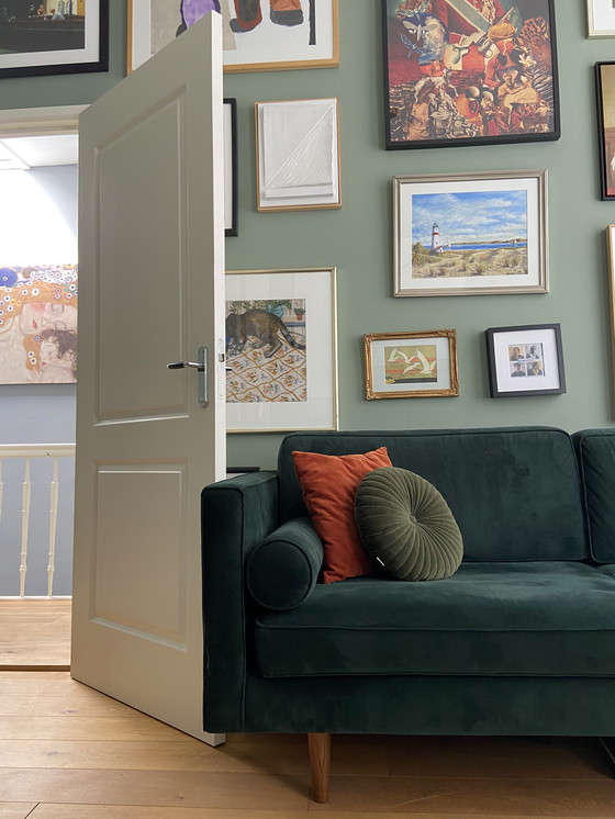 Image 1 of Sofa Company Samt Dunkelgrün Drei-Personen-Sofa