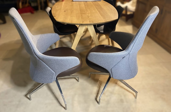 Image 1 of Vorsitzender der Coalesse Massaud-Konferenz