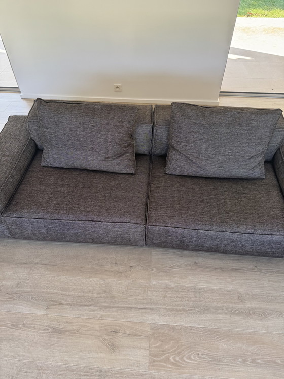 Image 1 of Neowall Sofa Mit Armlehnen (Silvera) Design: Piero Lissoni Neuware