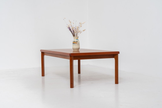 Image 1 of Dänischer Couchtisch von Henning Kjaernulf