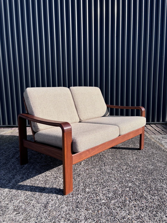 Image 1 of Vintage Teak Zweisitzer Dänisches Design