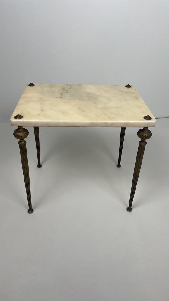 Image 1 of Vintage-Marmor-Beistelltisch auf Messingbeinen