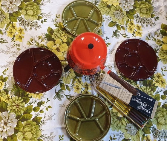 Image 1 of 1203 Vintage 1970er Jahre Fondue-Teller Fondue-Teller