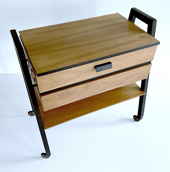 Image 1 of Mid Century Aufbewahrungsbox auf Rädern