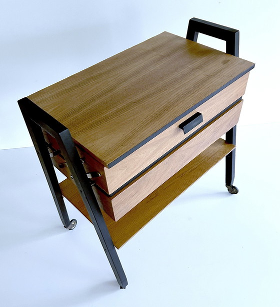 Image 1 of Mid Century Aufbewahrungsbox auf Rädern