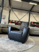 Label Vandenberg Longa Sessel Schwarzes Leder