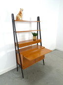 Schwedische Teak-Hängeschrank mit Schreibtisch und Schublade