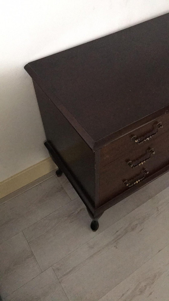 Image 1 of alter Schrank