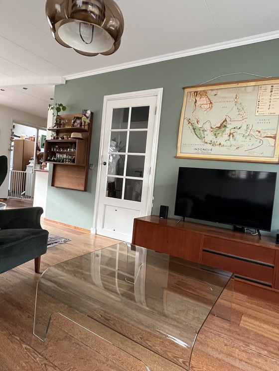 Image 1 of Design-Couchtisch aus Glas