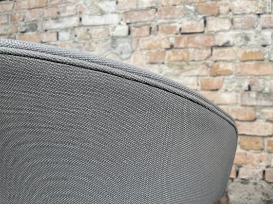 Image 1 of Hay AAC 23 grauer Stuhl