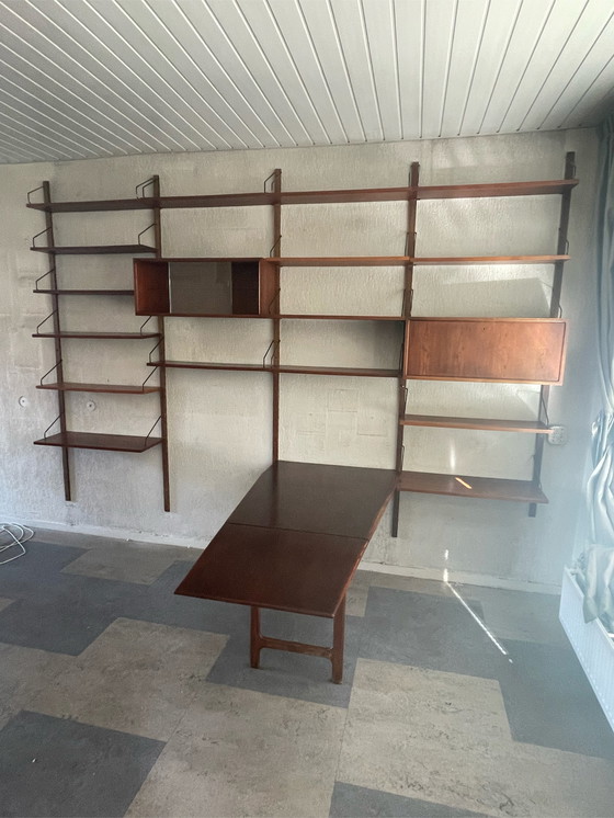 Image 1 of Poul Cadovius - Royal - Wandsystem