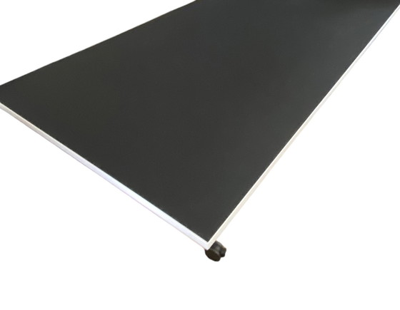 Image 1 of Moderner mobiler Klapptisch