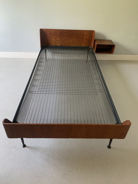 Image 1 of Auping Ariadne Bett von Friso Kramer