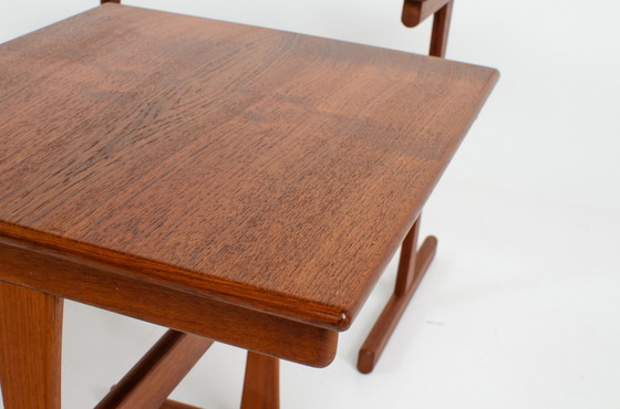 Image 1 of Set dänischer Beistelltische aus Teakholz