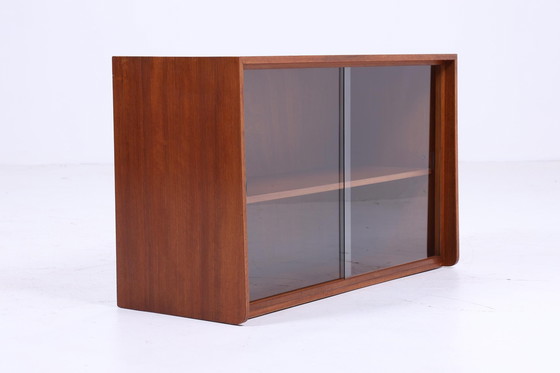 Image 1 of Dunkle Vintage Glas Kommode 60er Jahre | Mid Century Vitrine Flur Retro 70er Holz Braun Aufbewahrung