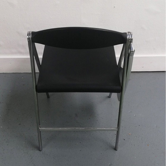 Image 1 of Donald vintage klappstuhl mit regal von Poltrona Frau