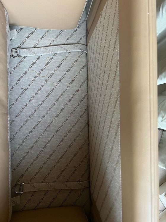 Image 1 of Poltrona Frau -Ledersofa