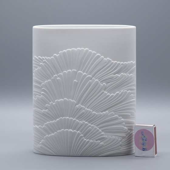 Image 1 of Seltene Rosenthal Rosamunde Nairac Bisque Porzellan Anemonen Vase OP Art H 23 cm