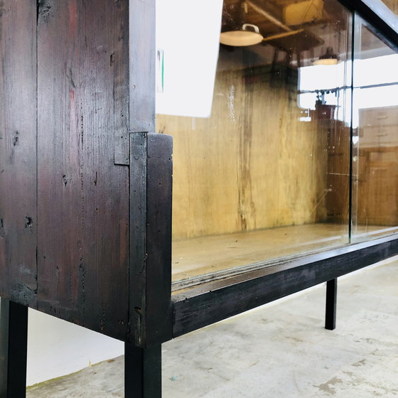 Image 1 of Vintage Vitrine