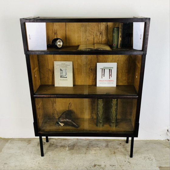 Image 1 of Vintage Vitrine