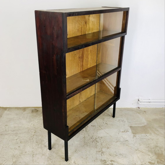 Image 1 of Vintage Vitrine