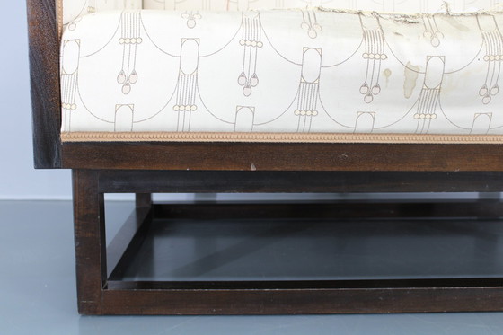 Image 1 of Josef Hoffmann "Cabinet" Sofa von Wittmann, Österreich