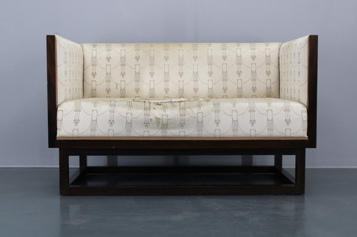 Josef Hoffmann "Cabinet" Sofa von Wittmann, Österreich