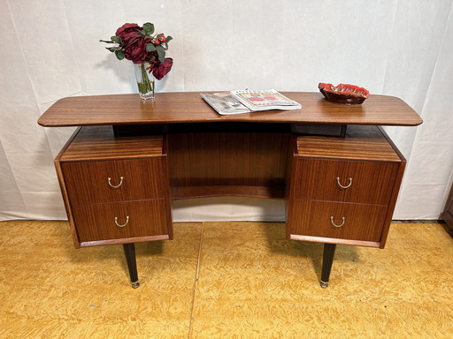 Mid Century Retro Vintage Teak-Schreibtisch von Gplan Librenza