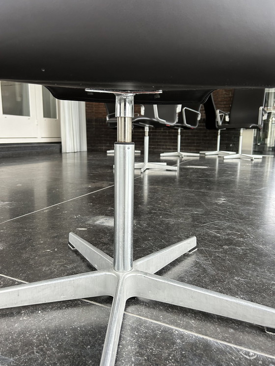 Image 1 of Fritz Hansen Oxford Medium Bürostuhl