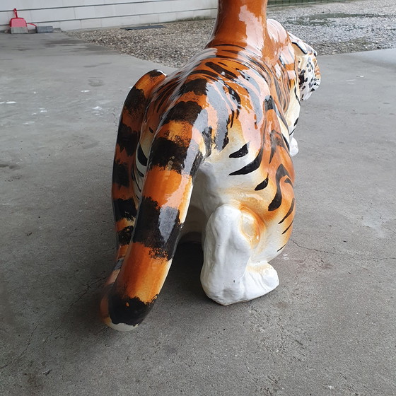 Image 1 of Tiger-Couchtisch aus Keramik