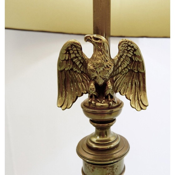 Image 1 of Paar amerikanische Eagle-Tischlampen aus der Mitte des Jahrhunderts aus Keramik und Messing