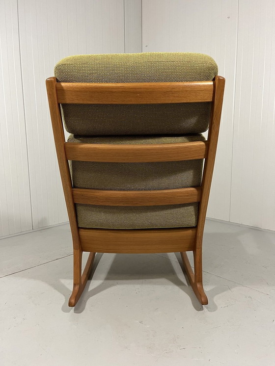 Image 1 of Ole Wanscher Schaukelstuhl Senator mit hoher Rückenlehne 1960'S