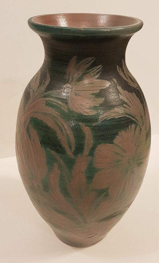 Image 1 of Blumige Vase aus Steingut im Jugendstil