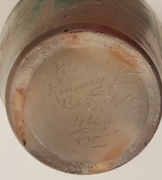 Image 1 of Blumige Vase aus Steingut im Jugendstil