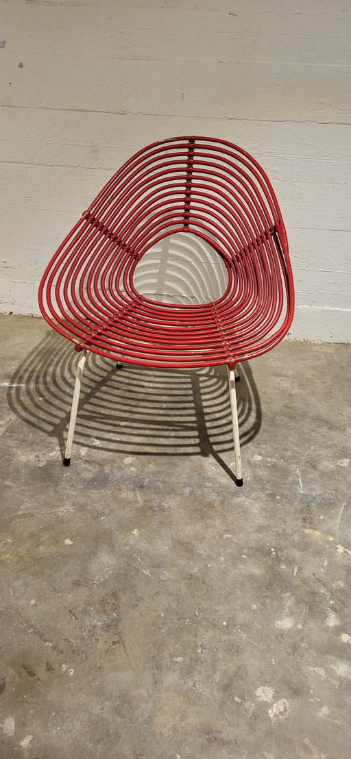 Runder roter Rattan-Design-Stuhl, R. Broekhuizen für Rohé Noordwolde, 1960er Jahre