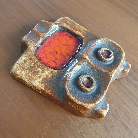 Image 1 of Brutalistische Eule aus dem Buchtal